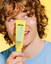 Load image into Gallery viewer, SPF 50+ Face Sunscreen Serum
