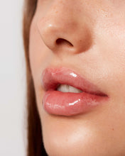 Load image into Gallery viewer, Strawberry Lip Glaze Oil
