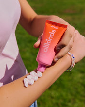 Load image into Gallery viewer, Strawberry Mini Must Haves
