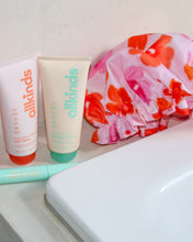Load image into Gallery viewer, Shower Cap
